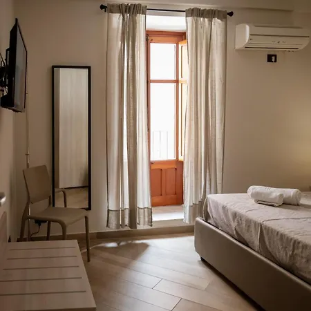 Apartment Bastione Cefalu